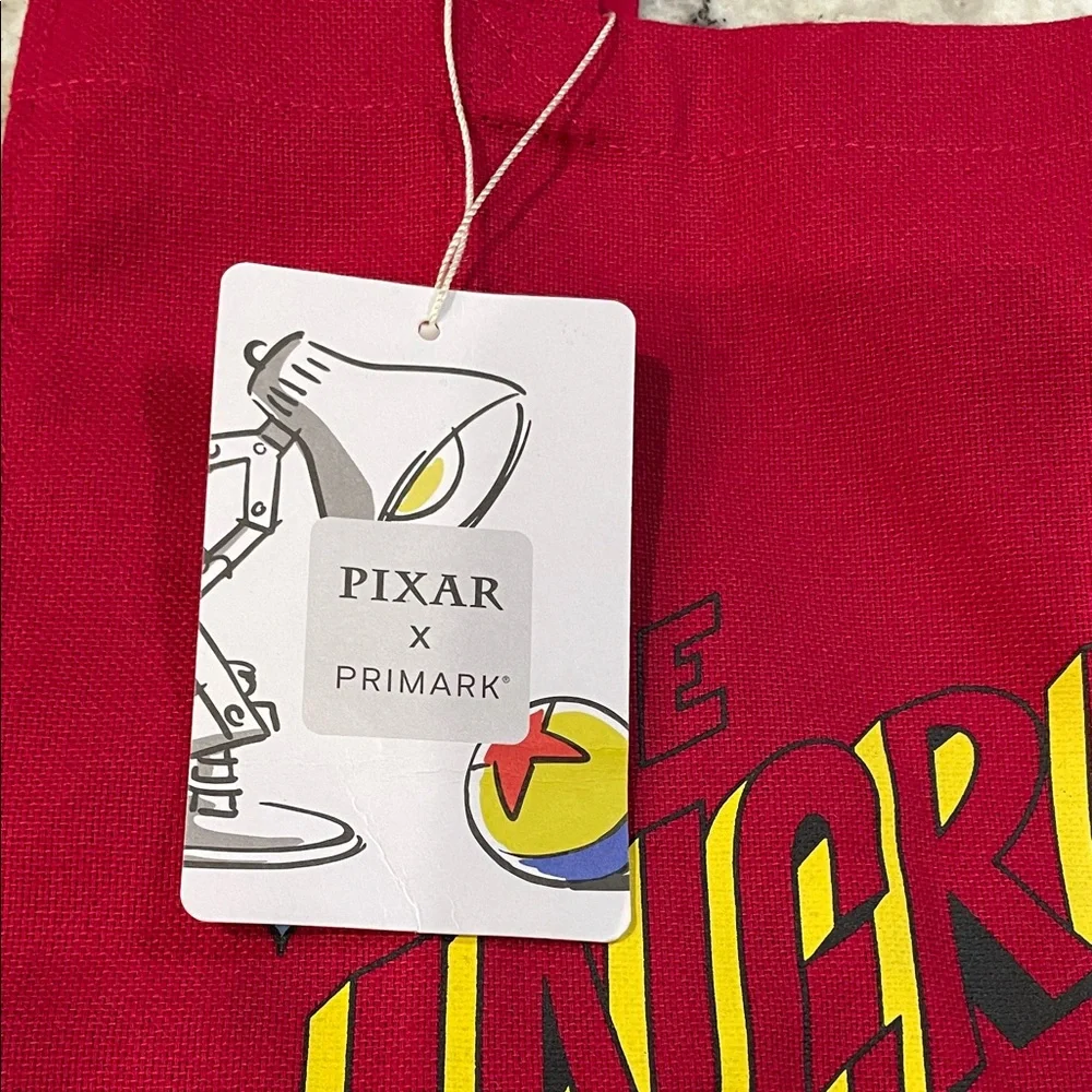 NWT Primark Superhero Kids Authentic Pixar THE INCREDIBLES- Red, Yellow, & Black